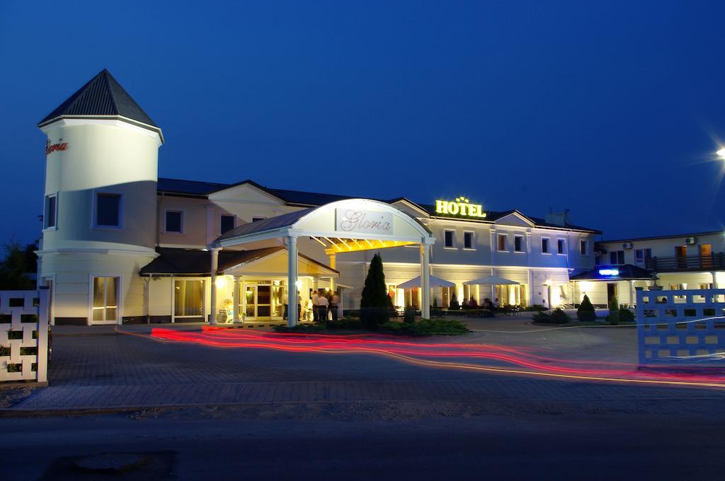 Spa Hotel Gloria Пшемишъл Екстериор снимка